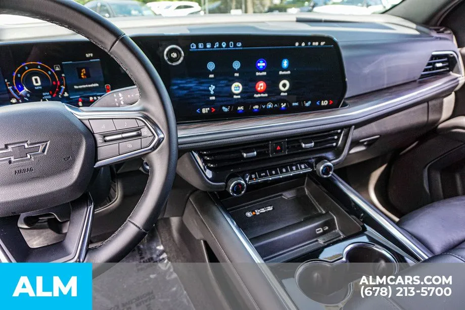 2025 Chevrolet Suburban Z71 - Photo 34