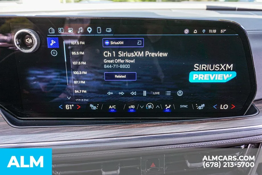 2025 Chevrolet Suburban Z71 - Photo 40