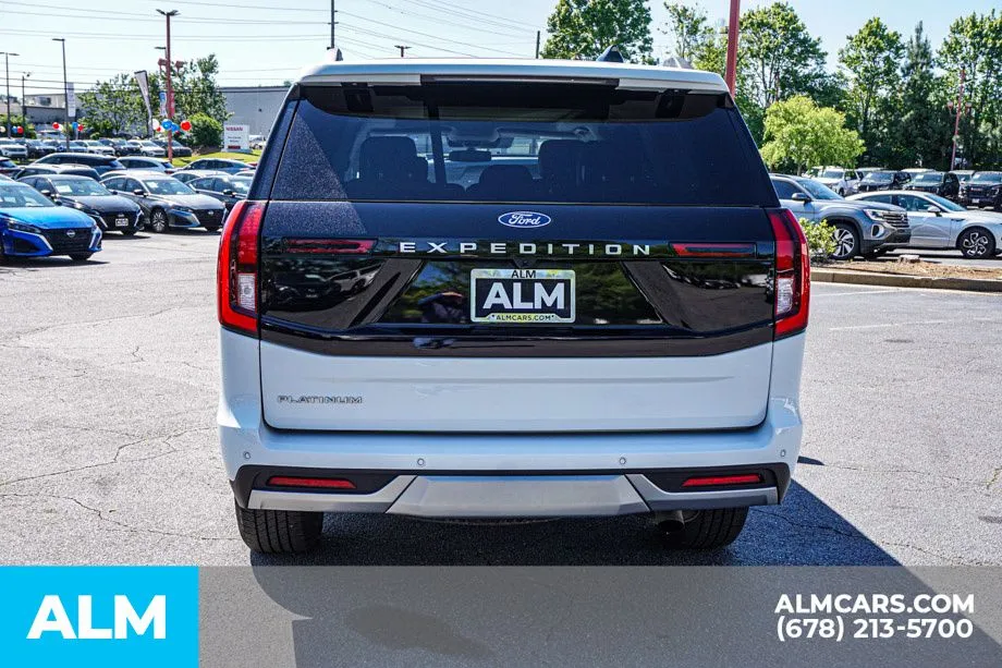 2025 Ford Expedition Platinum - Photo 10