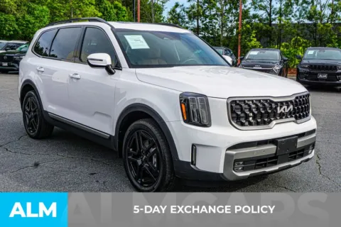 More photos of 2023 Kia Telluride SX at ALM Kennesaw, GA