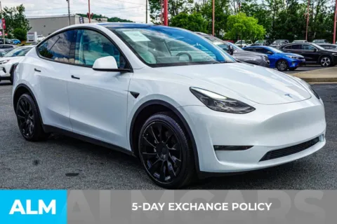 More photos of 2023 Tesla Model Y Long Range at ALM Kennesaw, GA