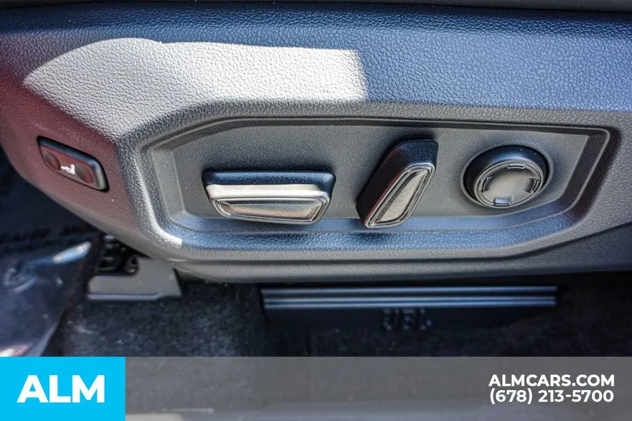 2026 Toyota Sequoia Platinum - Photo 55