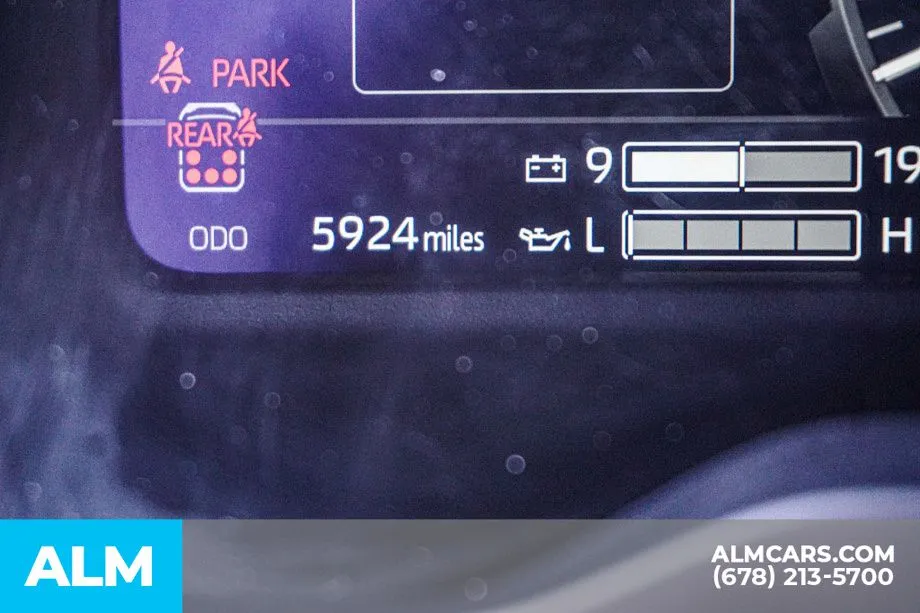 2026 Toyota Sequoia Platinum - Photo 63