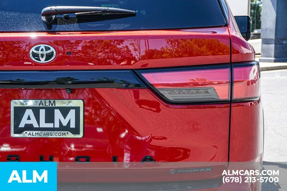 2026 Toyota Sequoia Platinum - Photo 13
