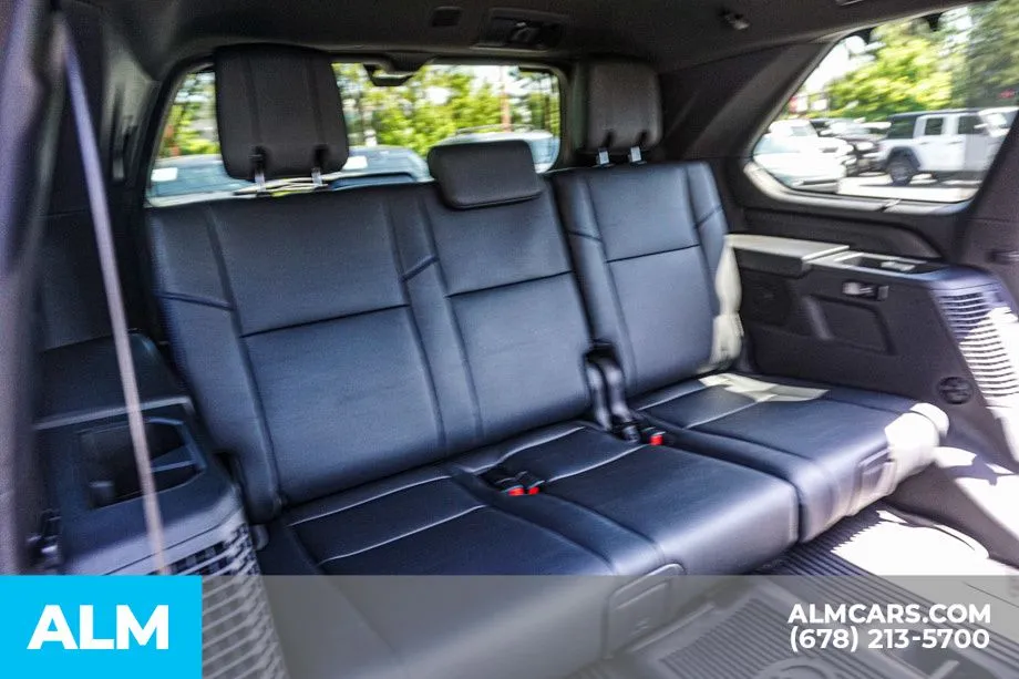 2026 Toyota Sequoia Platinum - Photo 23