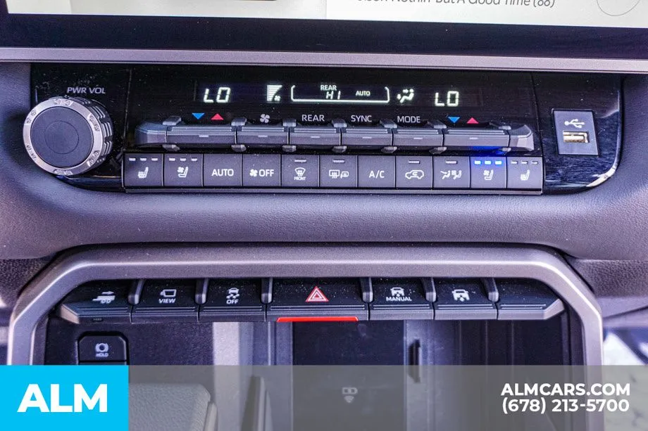 2026 Toyota Sequoia Platinum - Photo 43
