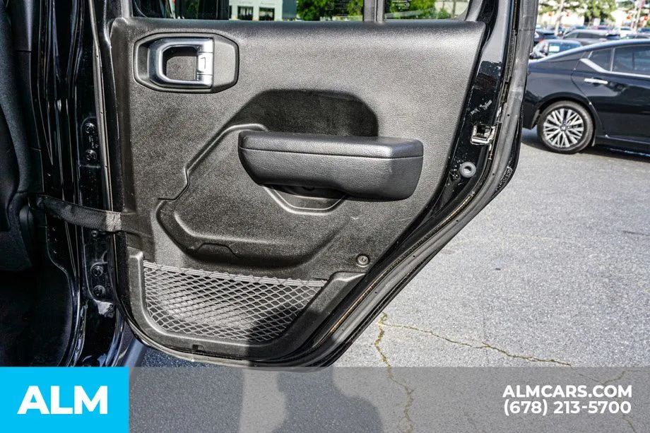 2025 Jeep Wrangler 4-Door Rubicon - Photo 53