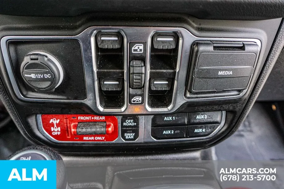 2025 Jeep Wrangler 4-Door Rubicon - Photo 44