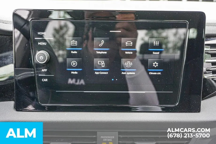 2025 Volkswagen Jetta S - Photo 34