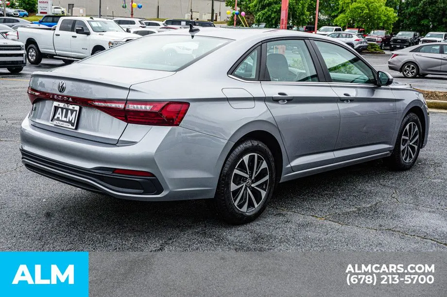 2025 Volkswagen Jetta S - Photo 6