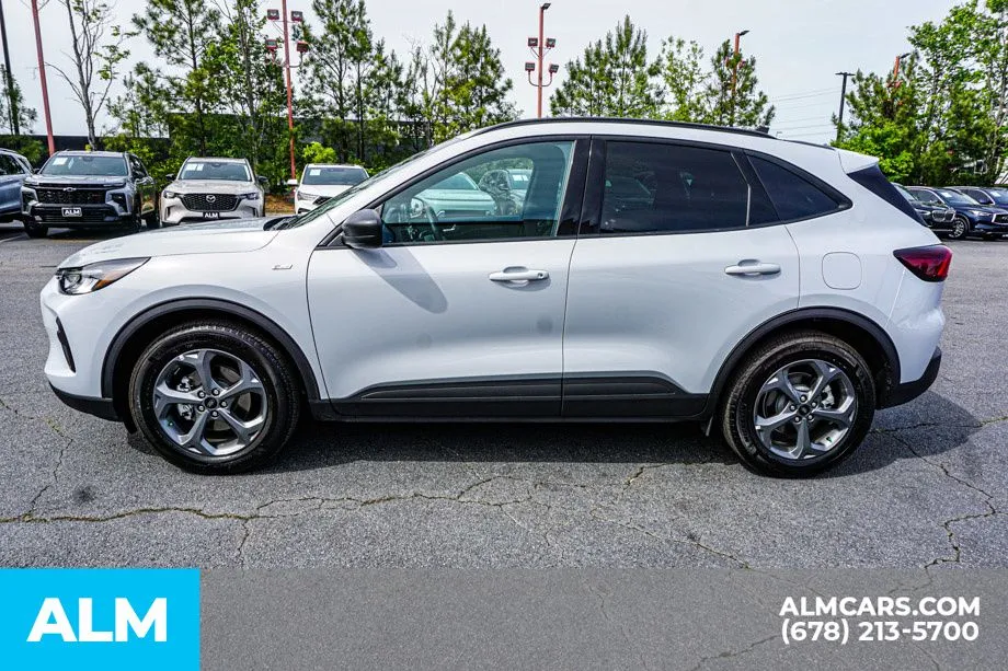 2026 Ford Escape ST-Line - Photo 7
