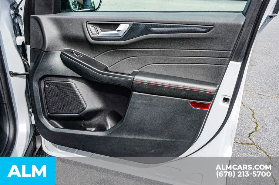 2026 Ford Escape ST-Line - Photo 54