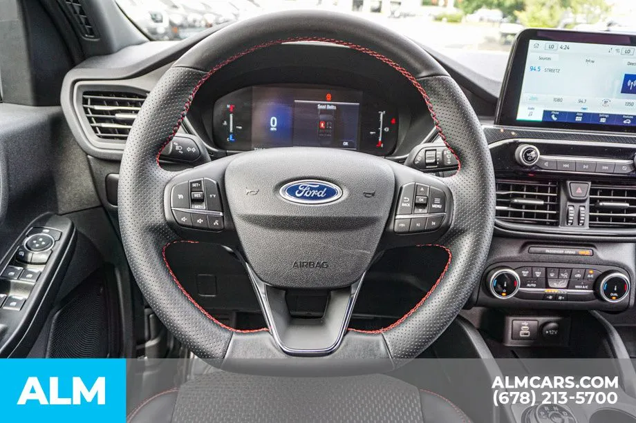 2026 Ford Escape ST-Line - Photo 28