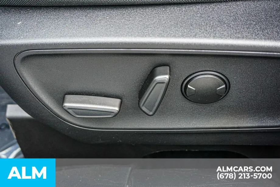 2026 Ford Escape ST-Line - Photo 51