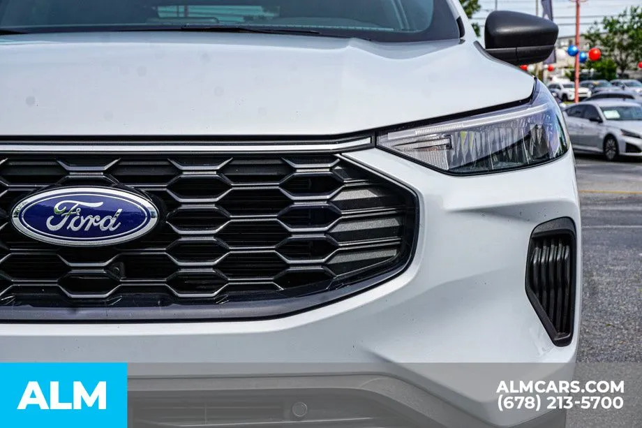 2026 Ford Escape ST-Line - Photo 12