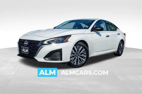White 2025 Nissan Altima 2.5 SV for sale in Kennesaw, GA