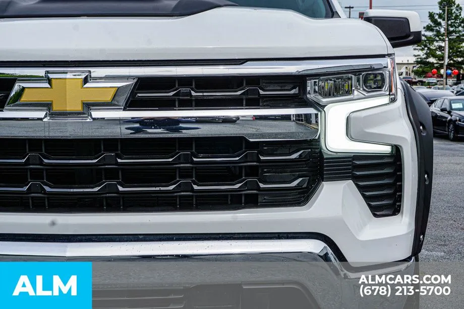 2025 Chevrolet Silverado 1500 LT - Photo 12