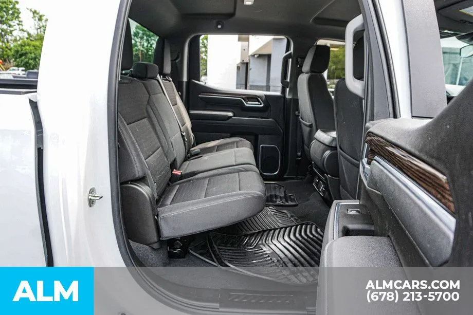2025 Chevrolet Silverado 1500 LT - Photo 22