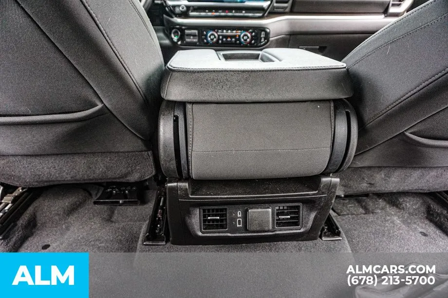 2025 Chevrolet Silverado 1500 LT - Photo 31
