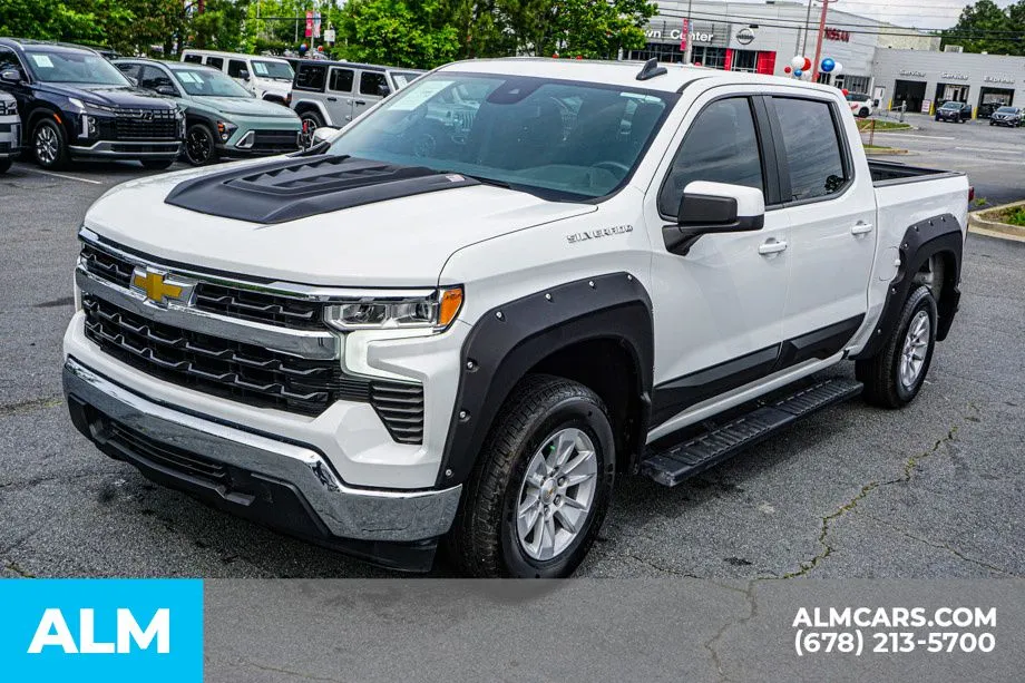 2025 Chevrolet Silverado 1500 LT - Photo 15