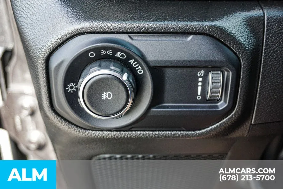 2023 Jeep Wrangler 4-Door Altitude - Photo 46