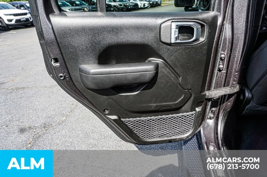 2023 Jeep Wrangler 4-Door Altitude - Photo 50