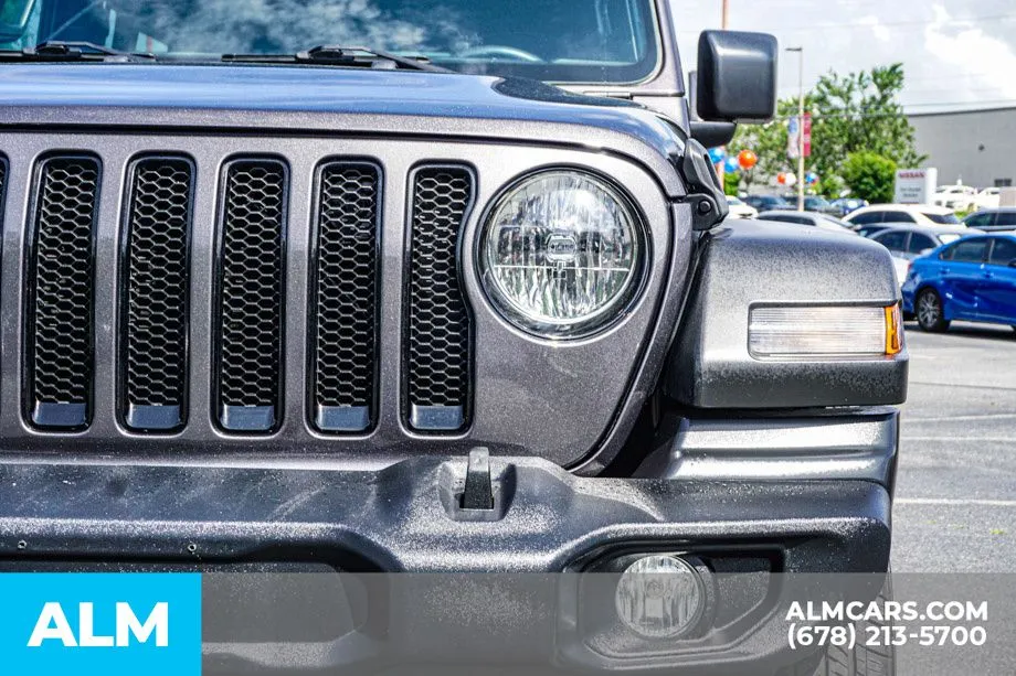 2023 Jeep Wrangler 4-Door Altitude - Photo 12