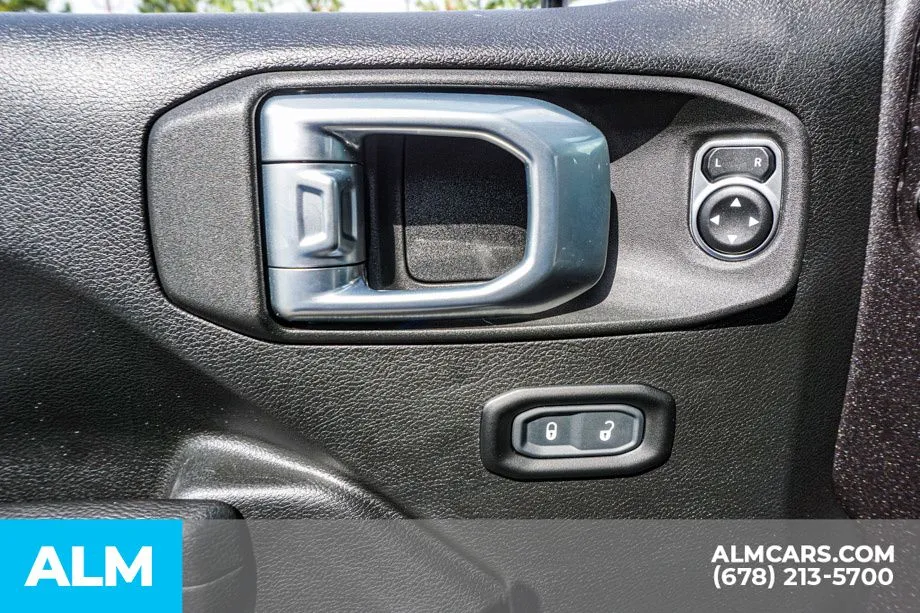 2023 Jeep Wrangler 4-Door Altitude - Photo 49