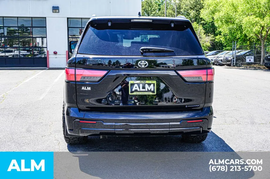 2025 Toyota Sequoia Platinum - Photo 11