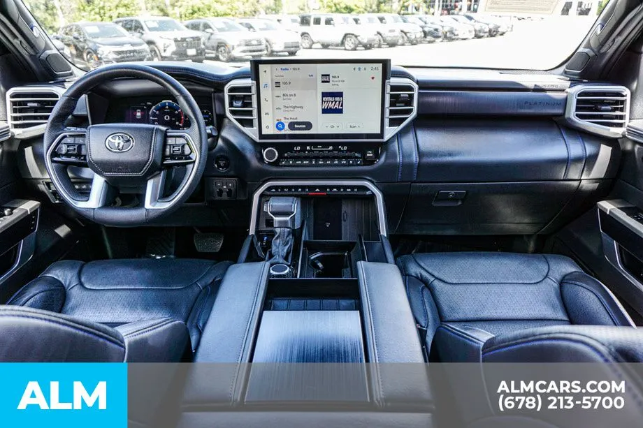 2025 Toyota Sequoia Platinum - Photo 28