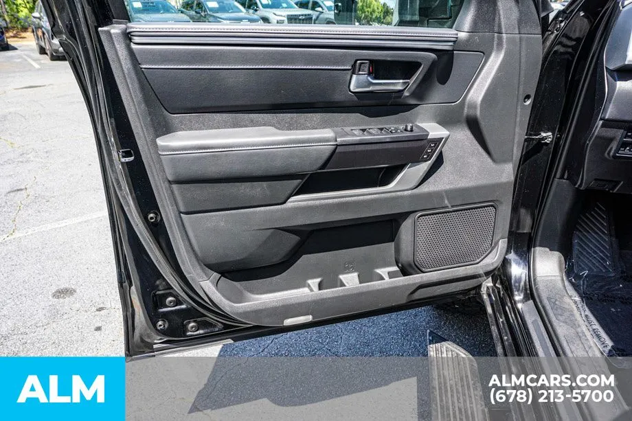 2025 Toyota Sequoia Platinum - Photo 53