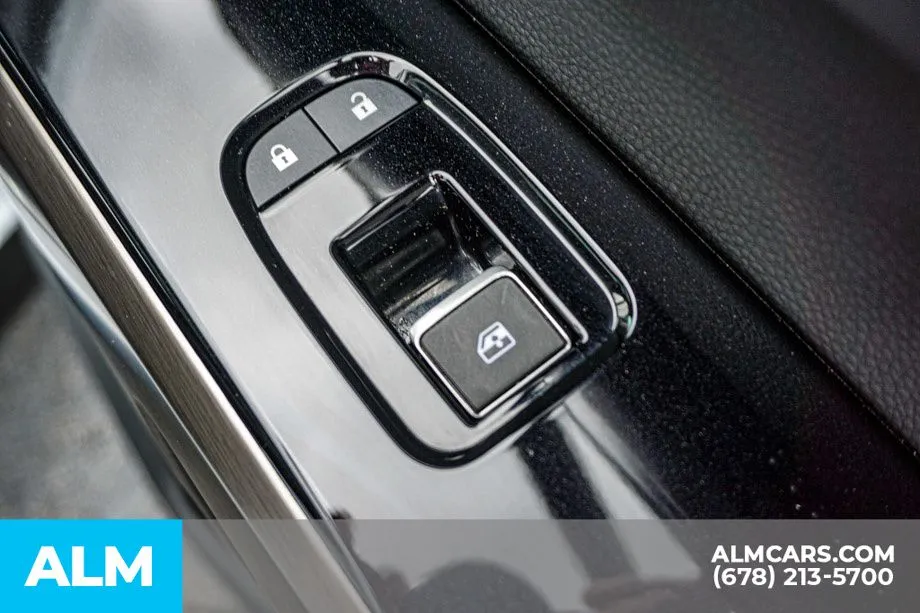 2025 Nissan Pathfinder Platinum - Photo 56