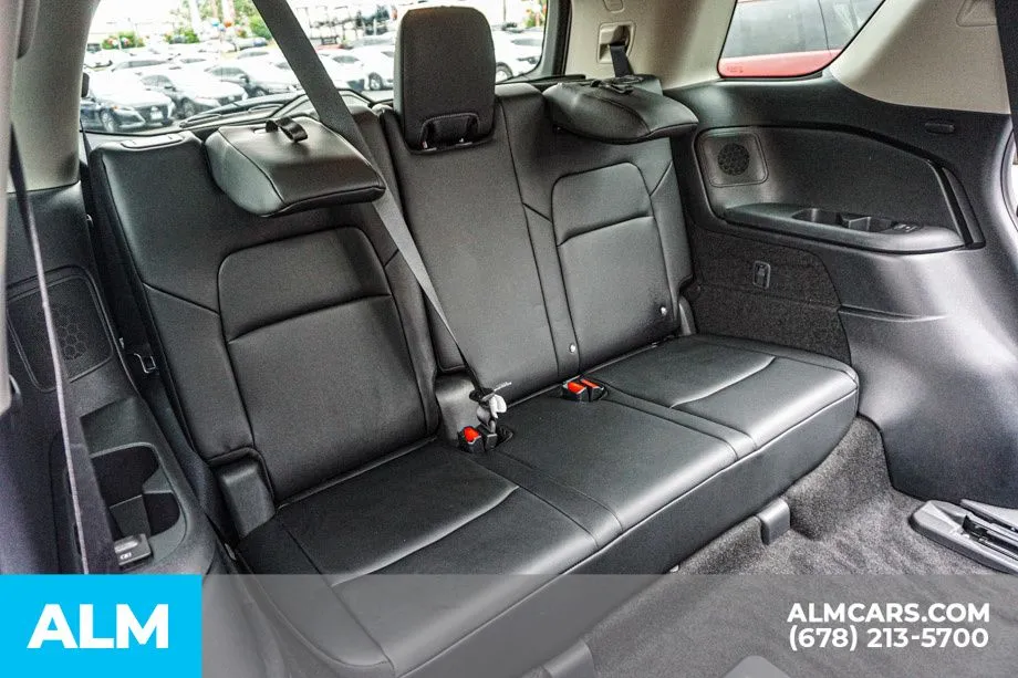2025 Nissan Pathfinder Platinum - Photo 23