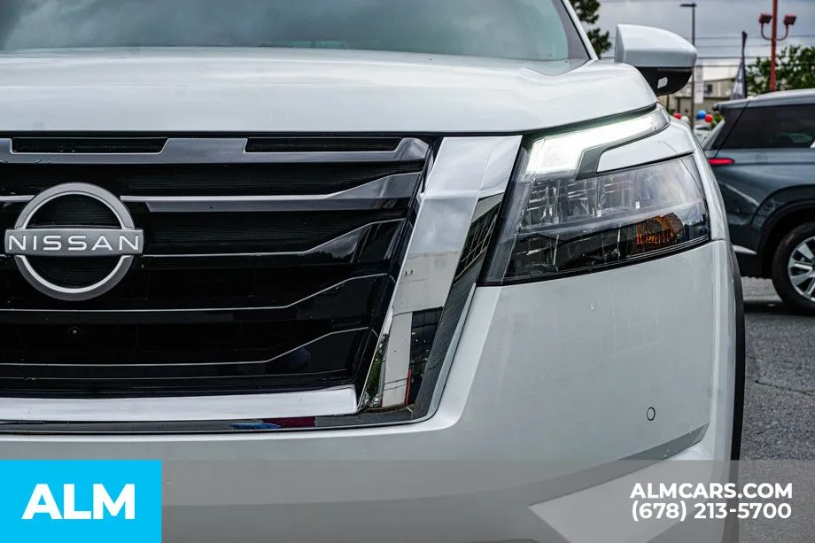2025 Nissan Pathfinder Platinum - Photo 12