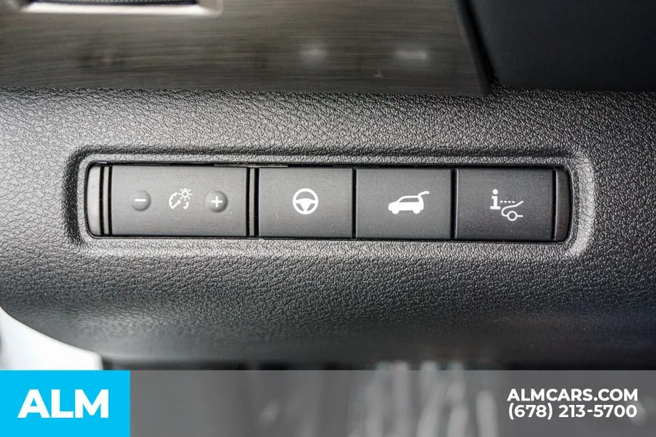 2025 Nissan Pathfinder Platinum - Photo 47