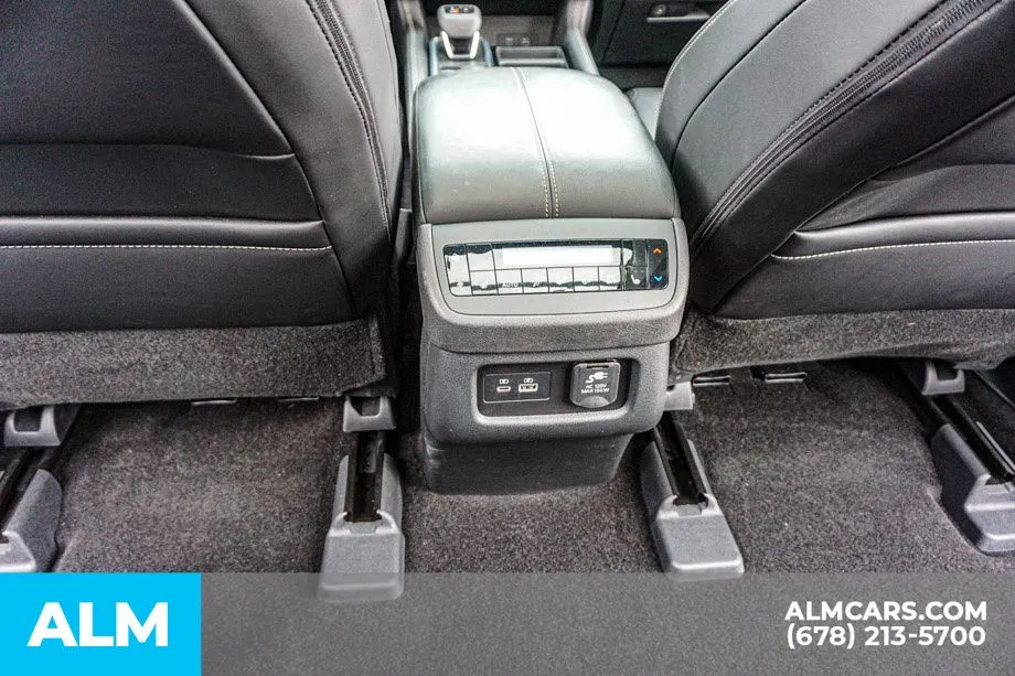 2025 Nissan Pathfinder Platinum - Photo 33