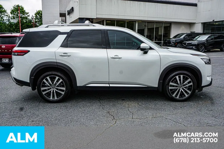 2025 Nissan Pathfinder Platinum - Photo 9