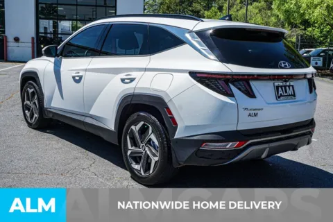 More photos of 2022 Hyundai Tucson Limited at ALM Kennesaw, GA