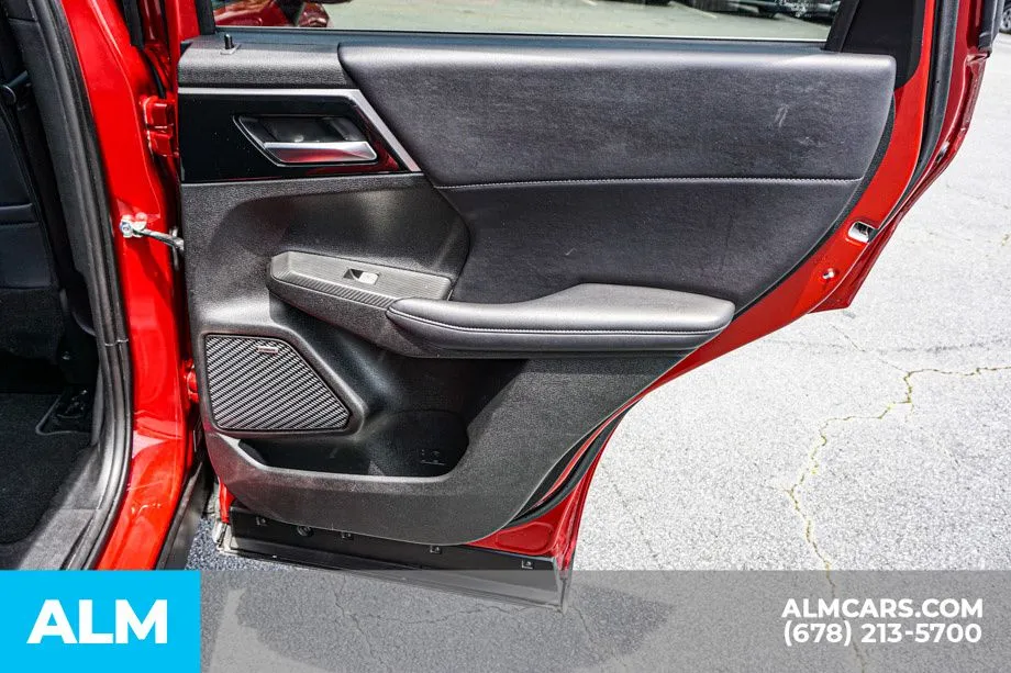 2025 Mitsubishi Outlander SE - Photo 58