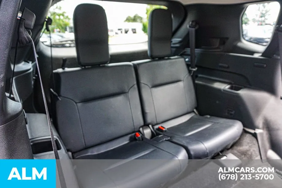 2025 Mitsubishi Outlander SE - Photo 23