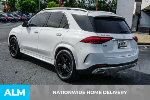 More photos of 2025 Mercedes-Benz GLE 580 at ALM Kennesaw, GA