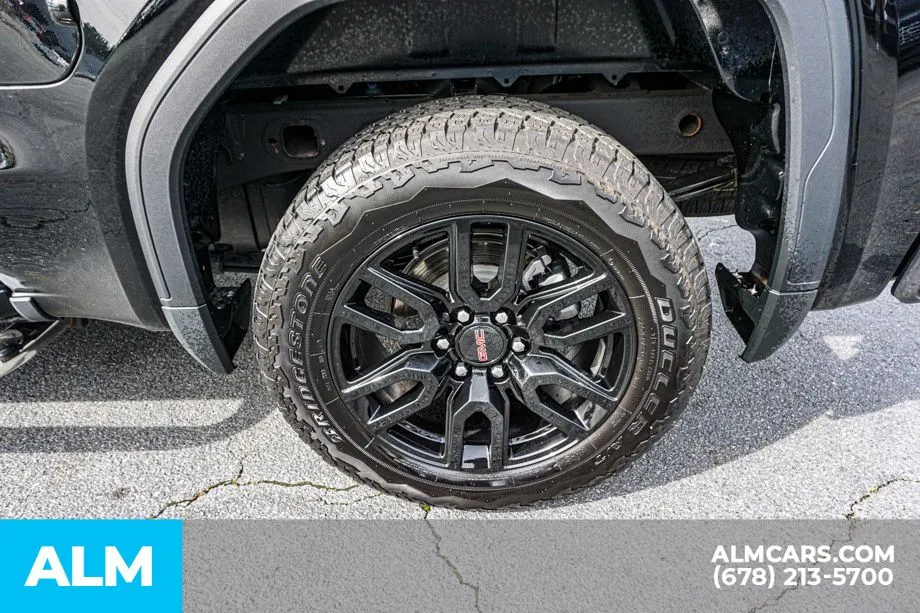 2024 GMC Sierra 1500 Elevation - Photo 17