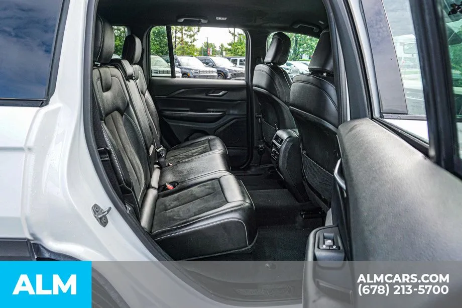 2025 Jeep Grand Cherokee Altitude - Photo 22