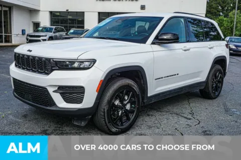 Another view of 2025 Jeep Grand Cherokee Altitude for sale in Kennesaw, GA at ALM Kennesaw