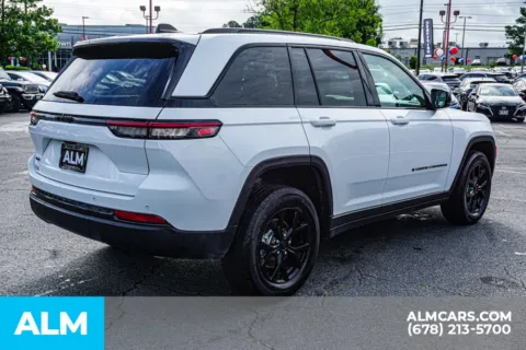 More photos of 2025 Jeep Grand Cherokee Altitude at ALM Kennesaw, GA
