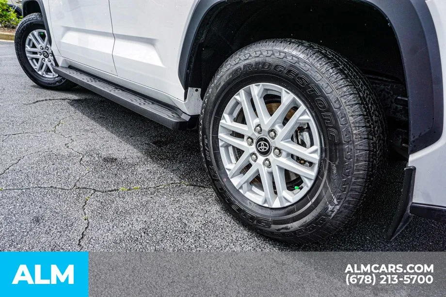 2025 Toyota Sequoia SR5 - Photo 16