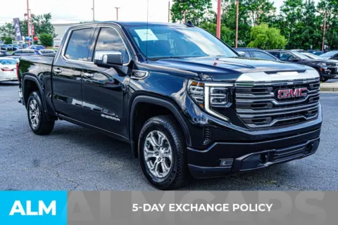 More photos of 2025 GMC Sierra 1500 SLT at ALM Kennesaw, GA