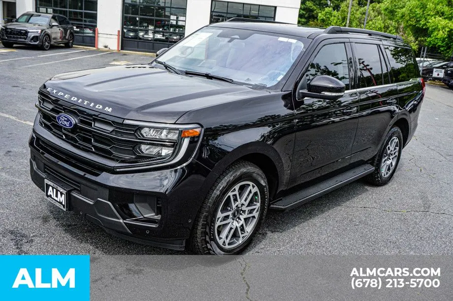 2025 Ford Expedition Active - Photo 15