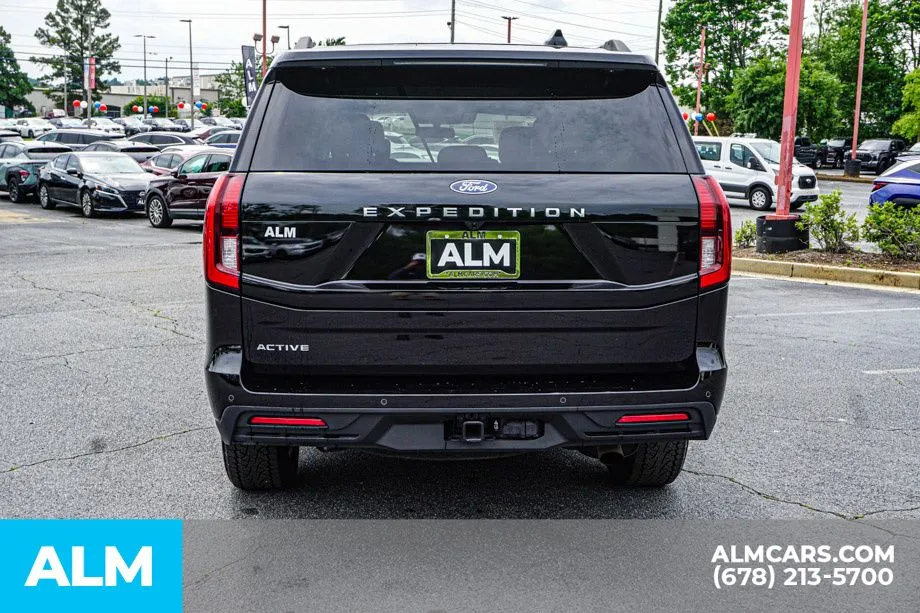 2025 Ford Expedition Active - Photo 11