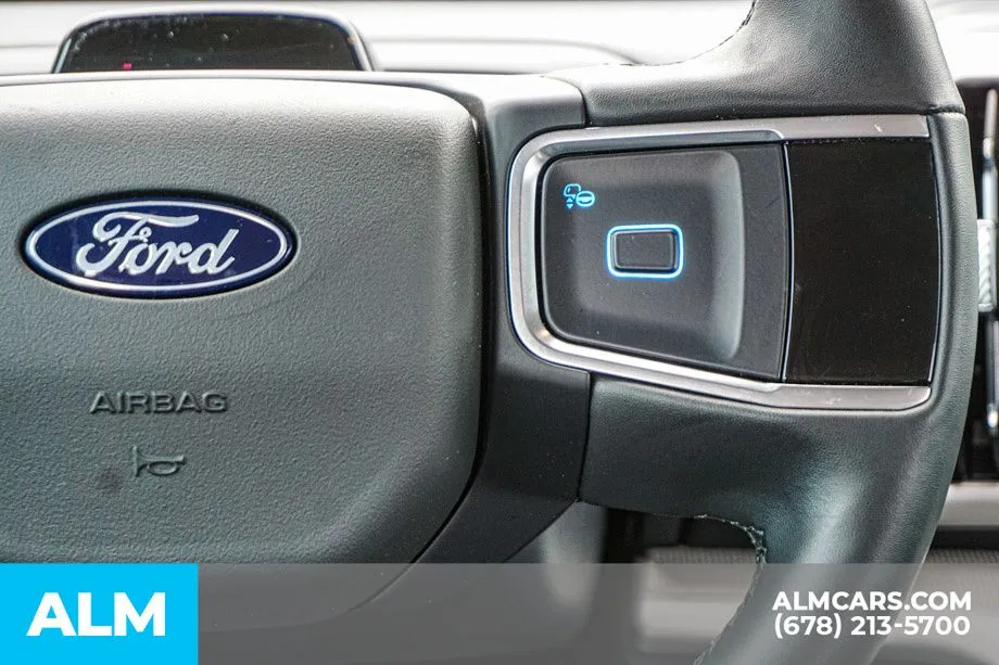 2025 Ford Expedition Active - Photo 32